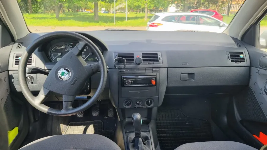 Škoda Fabia foto 5